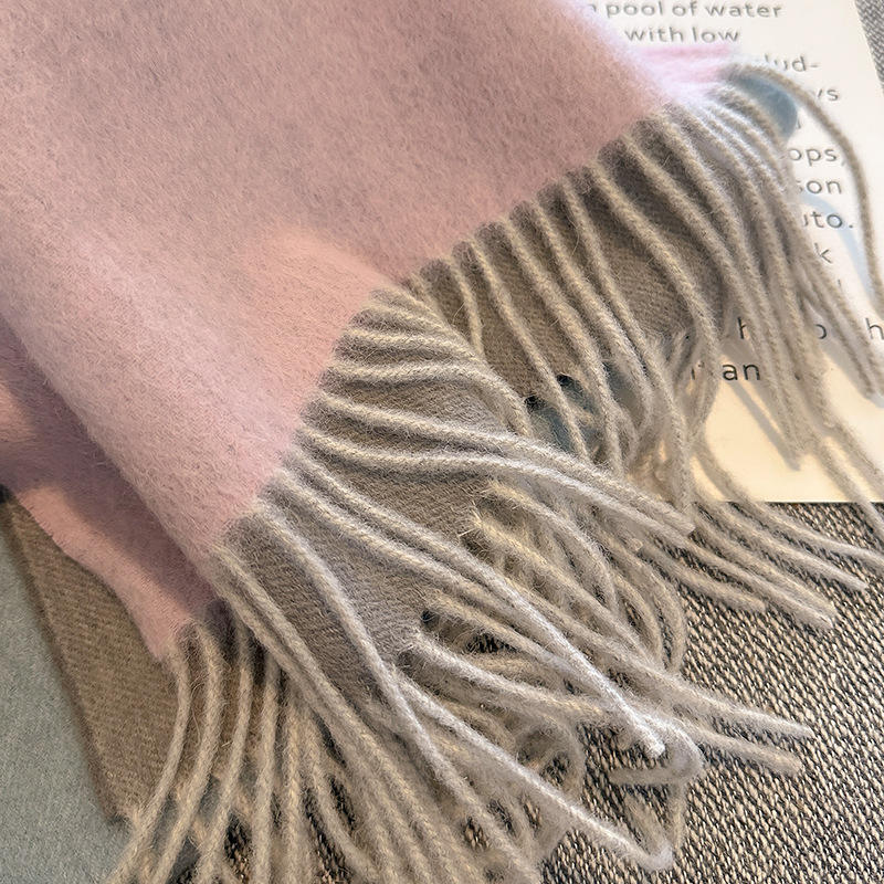 100% Pure Cashmere Scarf For Women Autumn Winter Albas Light Luxury Gradient Water Ripple Thermal Shawl Gift Application Scenario