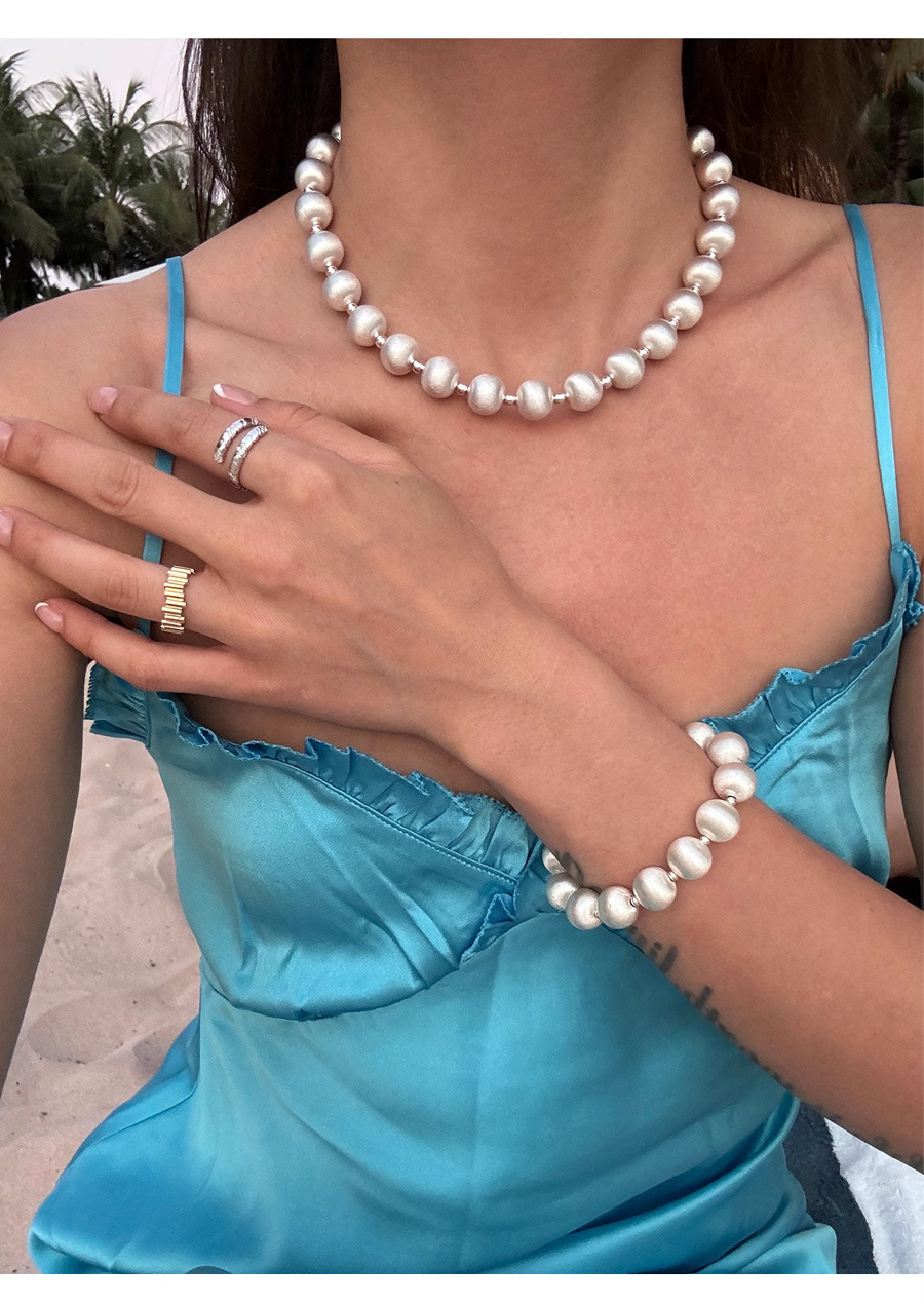 拉丝圆球银色猫眼项链女秋冬百搭高级感轻奢锁骨链小众毛衣链饰品详情9