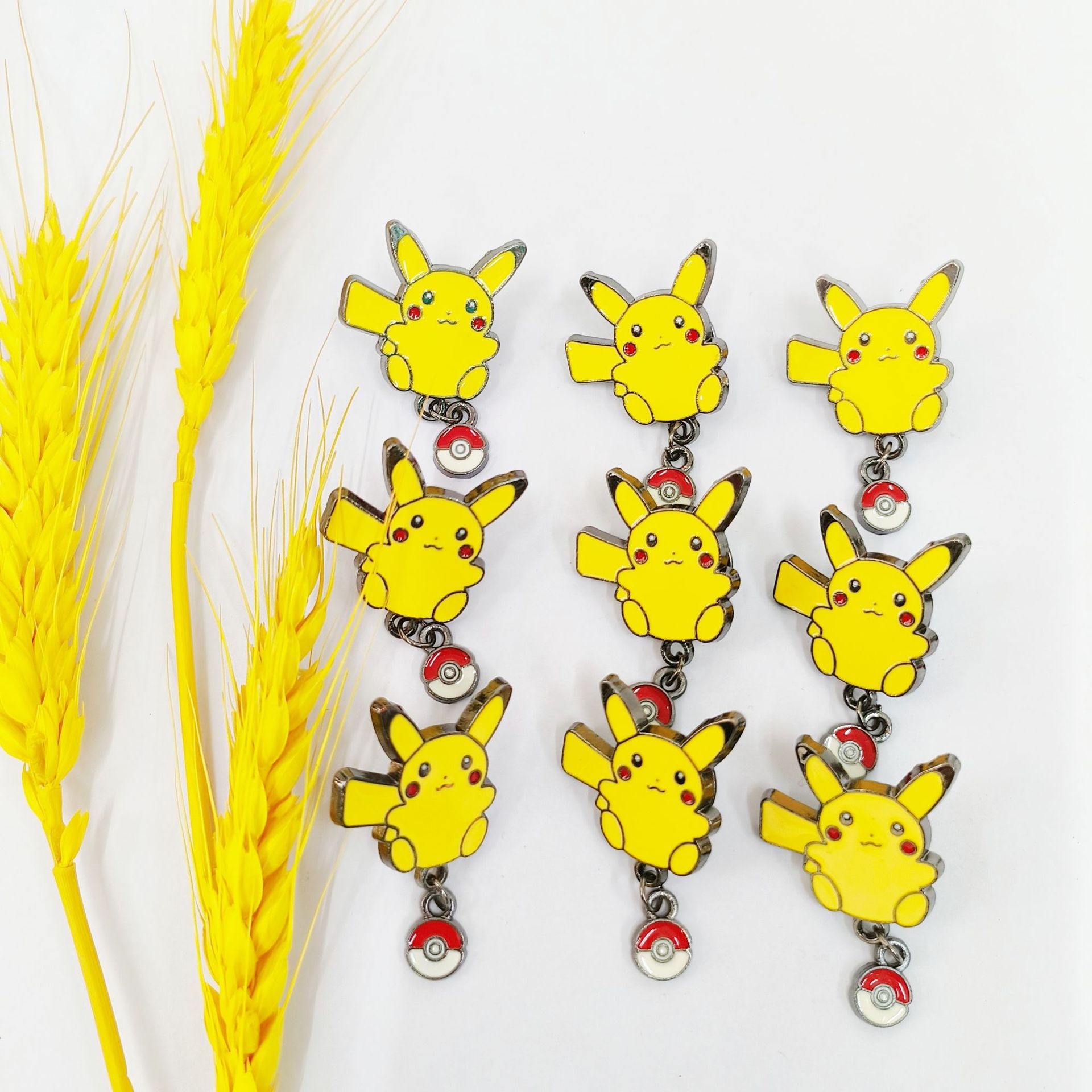 Alloy Japanese Anime Cartoon Pikachu Brooch Cute Cartoon Metal Badge Pokemon Pin Collar
