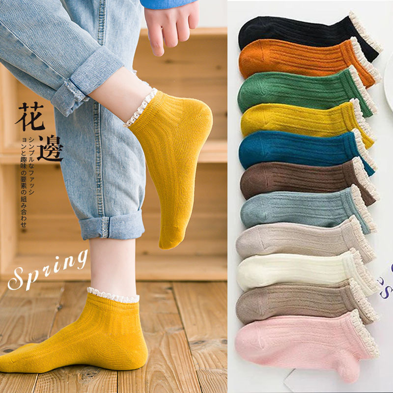 23 Summer New 2022 New Lace Socks Women's Socks Korean Version Of Japanese Retro Harajuku Lace Ins Spring Autumn Asakuchi Boat Socks