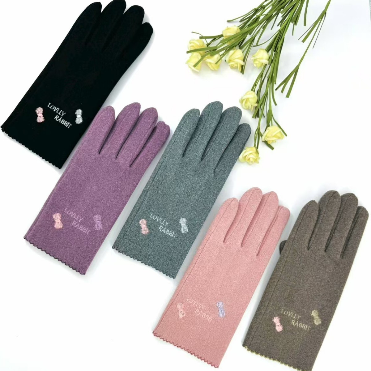 Wholesale rabbit fleece warm gloves for women, winter cycling cold-proof gloves, outdoor fleece thickened touch screen gloves details Picture