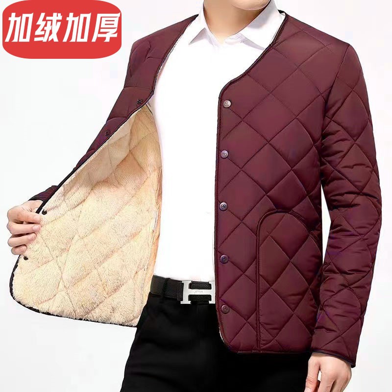 For middle-aged and elderly people, there are cotton-padded jackets with thick inner linings, men's cotton-padded jackets, loose winter versions, and long-sleeved cotton-padded jackets for grandpa warmth details Picture