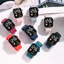新款爱心小方块情侣儿童手表运动LED电子手表学生电子表
