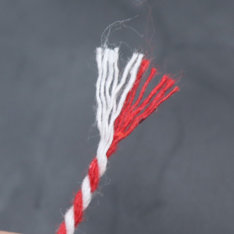 Factory direct sales: 1-5mm double-color cotton rope, DIY zongzi wrapping string, double-strand colored stranded rope, auxiliary material cotton and linen rope Application Scenario