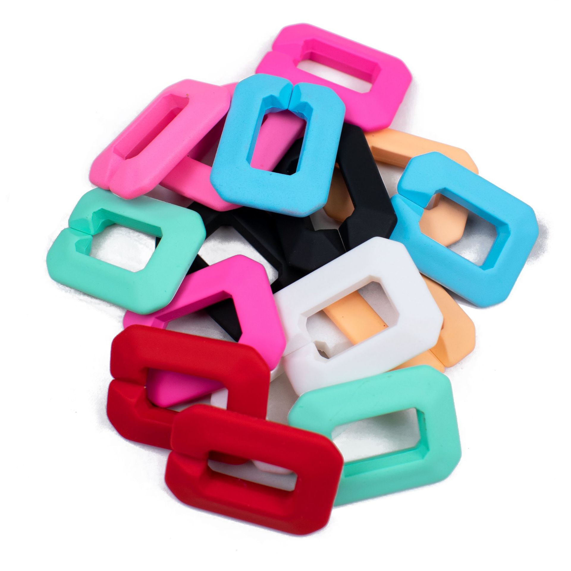 Acrylic plastic hand feel rubber paint 21*28 square chain link buckle open ring DIY jewelry bag accessories Item Picture