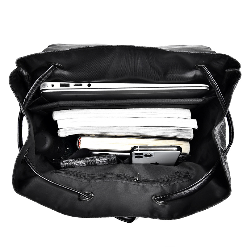 Men's backpacks, backpacks, men's fashionable and trendy casual business travel bags, large-capacity schoolbags, computer backpacks, tools Application Scenario