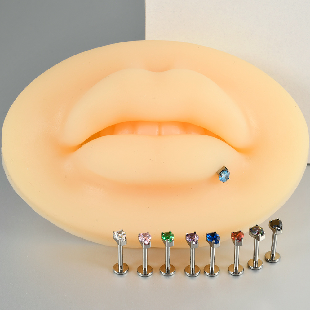 穿刺唇饰实物图