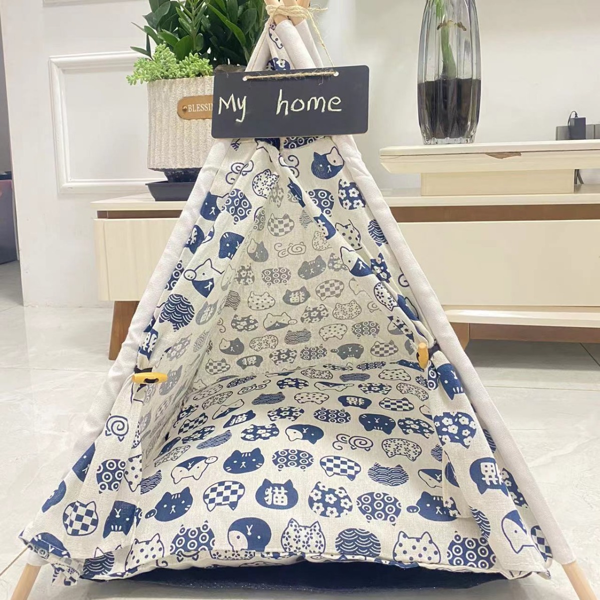 狗窝/宠物狗狗用品/宠物服装用品/宠物水垫/宠物吊床细节图