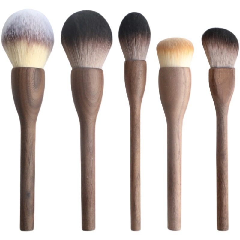 Walnut Solid Wood Powder Powder Foundation Brush Contouring Brush Highlighter Blush Brush Setting Brush Honey Brush Cangzhou Makeup Brush Item Picture