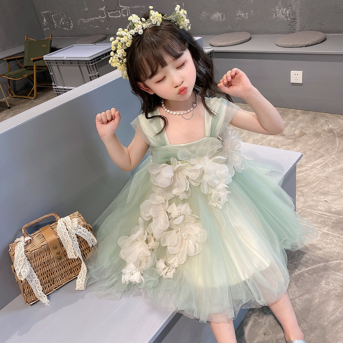 The 2022 new Children's Birthday party summer Girls' dress 6.1 Dance Dress Flower Princess Dress Item Picture