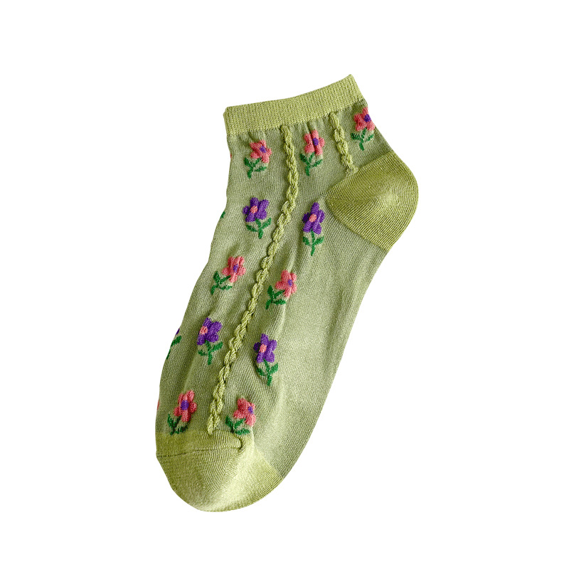 One-piece consignment of socks from the street stall. Spring and summer boat socks are not to be lost. Women's thin short socks are versatile in summer. Retro cotton socks for women. Wholesale of women's socks in Zhuji. One-piece consignment Item Picture