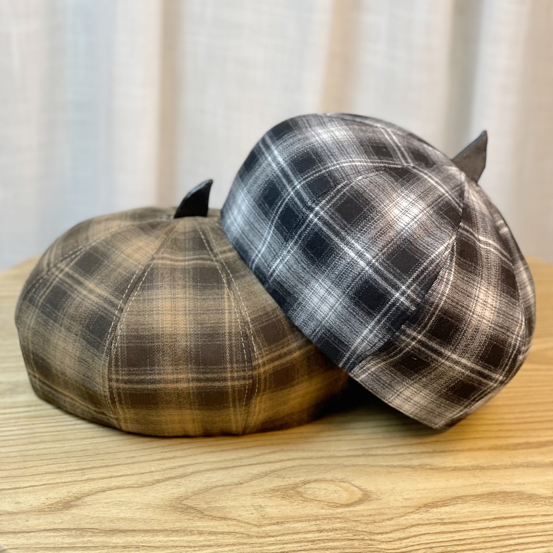 Korean autumn checkered beret for women, new retro painter hat, British-style bud fashion octagonal pumpkin hat