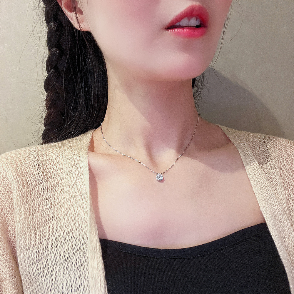 Sweet Lady Micro-Studded Zirconium Square Necklace Women's Simple Pendant Fashion Light Luxury Titanium Steel Clavicle Chain Wholesale Specification drawing