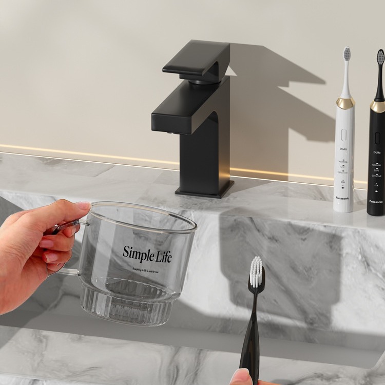 Household toothbrush cylinder, toothpaste, toothbrush, toothware cup, storage cup, light luxury mouthwash cup, brushing cup, washbasin cup Specification drawing