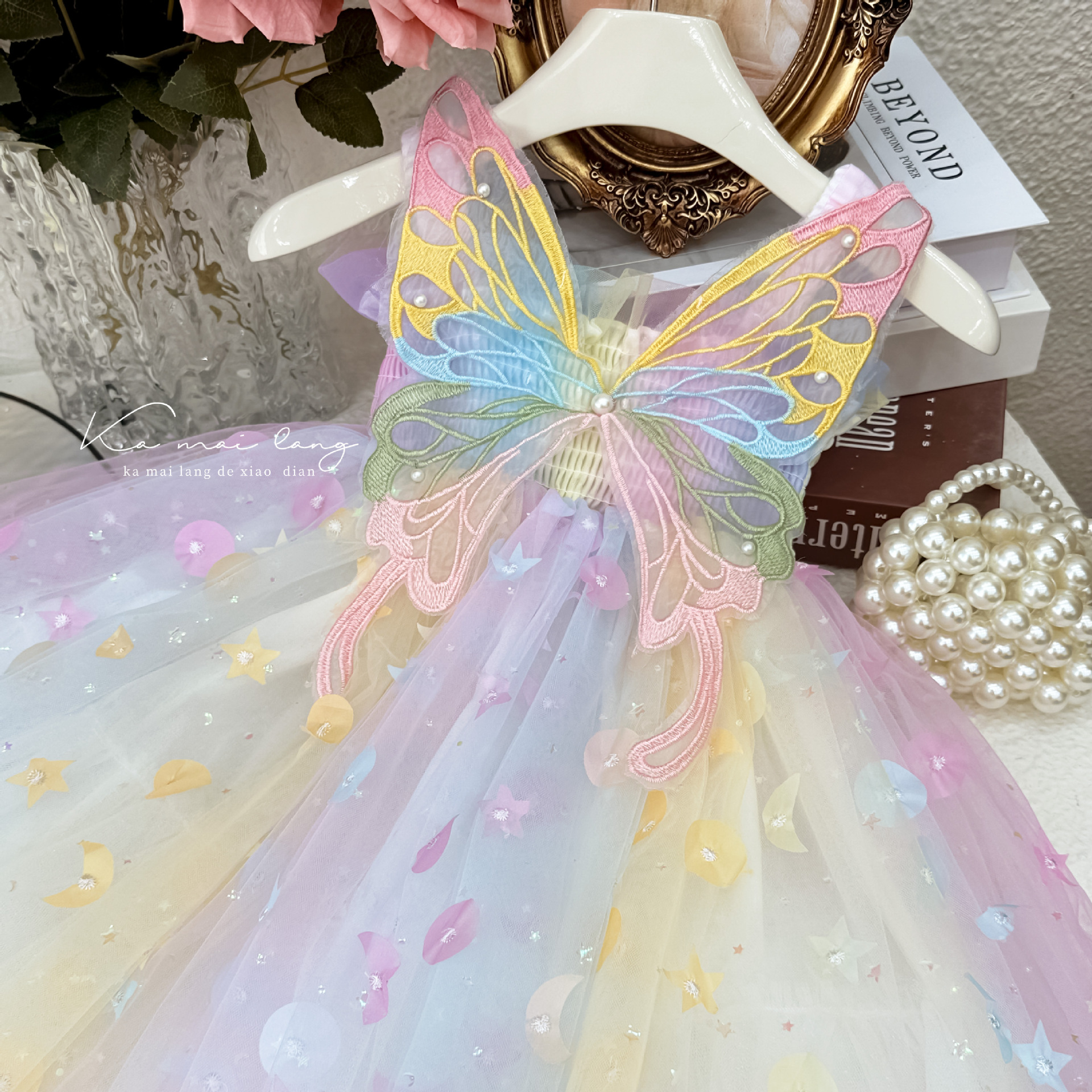 New Summer 2024 butterfly sequined girls' birthday dress, children's princess dress Application Scenario