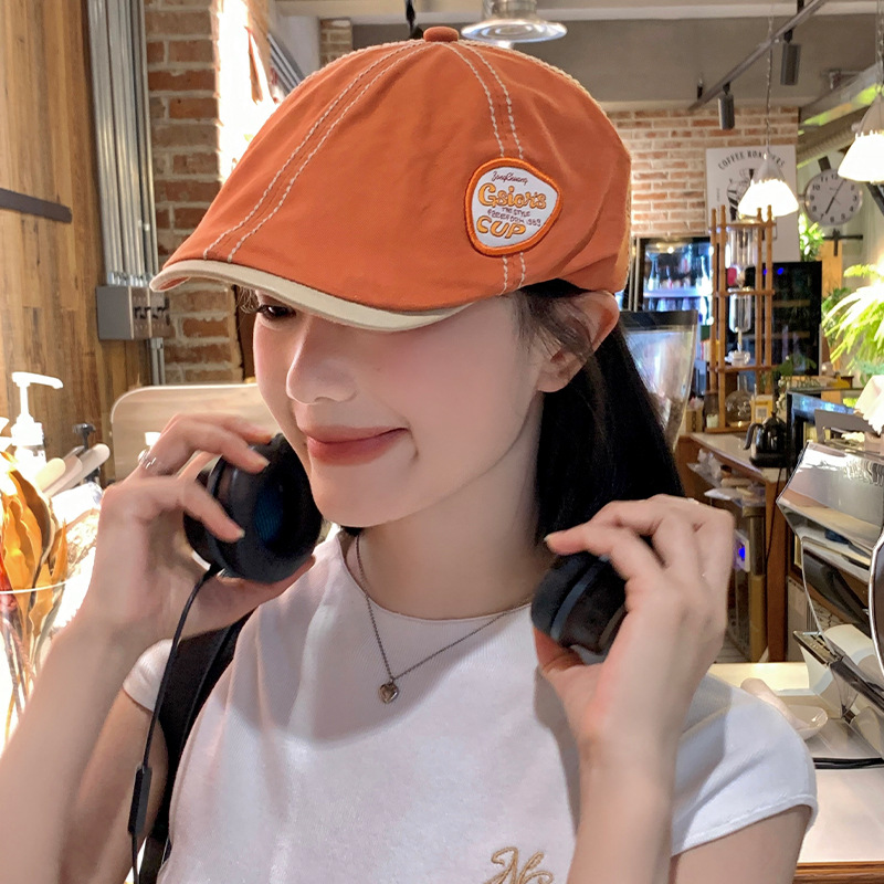 A retro, niche and forward-looking hat for women in autumn and winter, a versatile Japanese-style large-head beret, a Korean-style face-showing newsboy hat Specification image