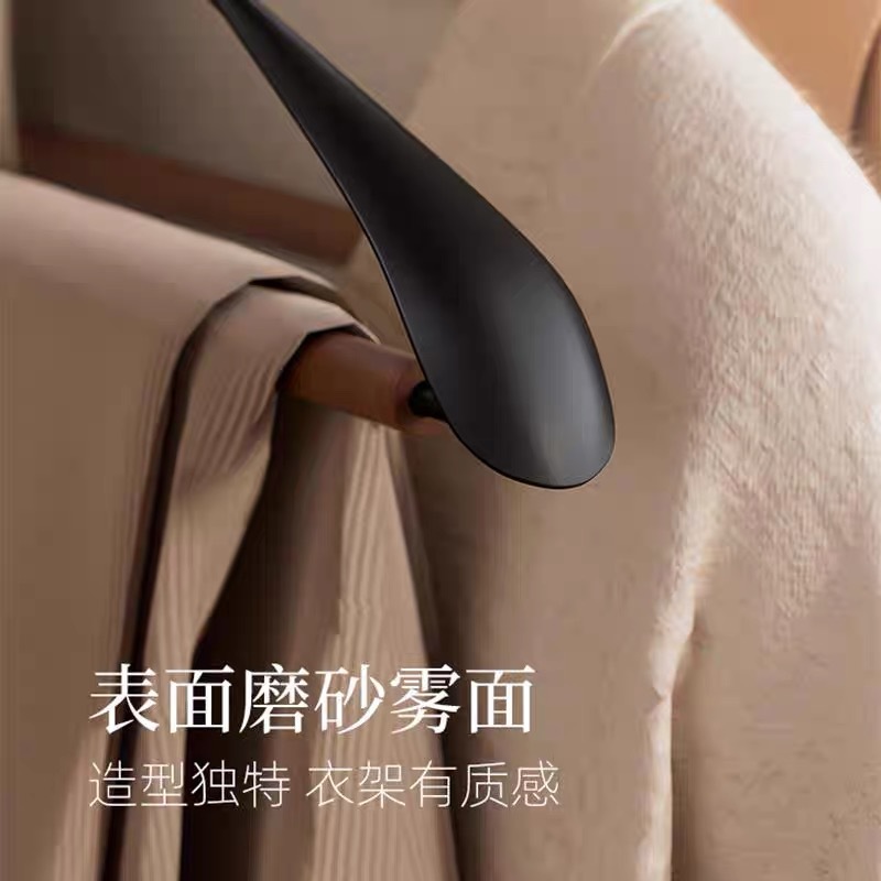 原木铁艺衣架ins风裤架金属宽肩防滑无痕衣架服装店家用酒店专用详情5