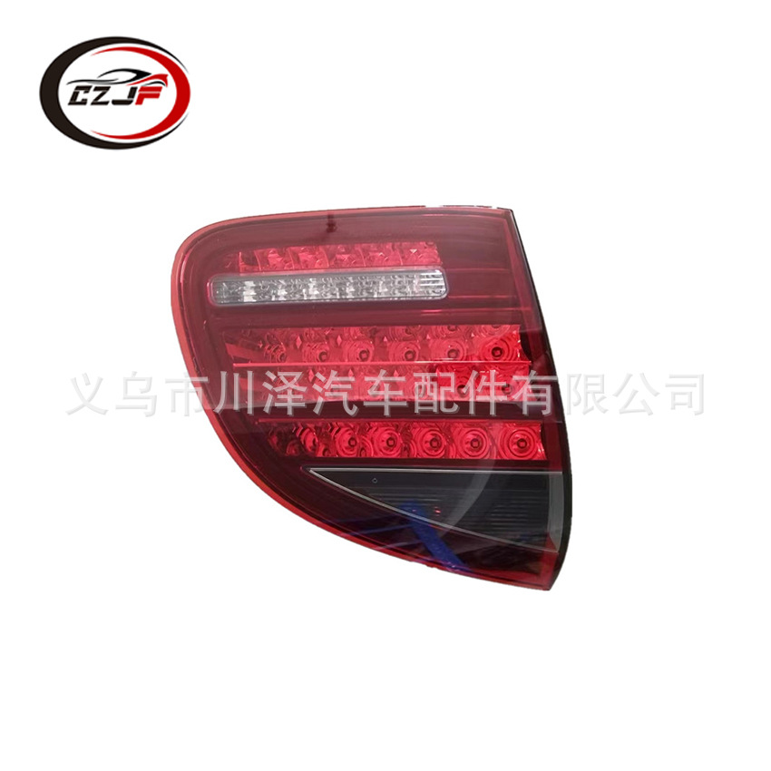 Adecuado para 2011-14 porsche CAYENNE cayenne luz trasera 95863109501 95863109601 Specification image