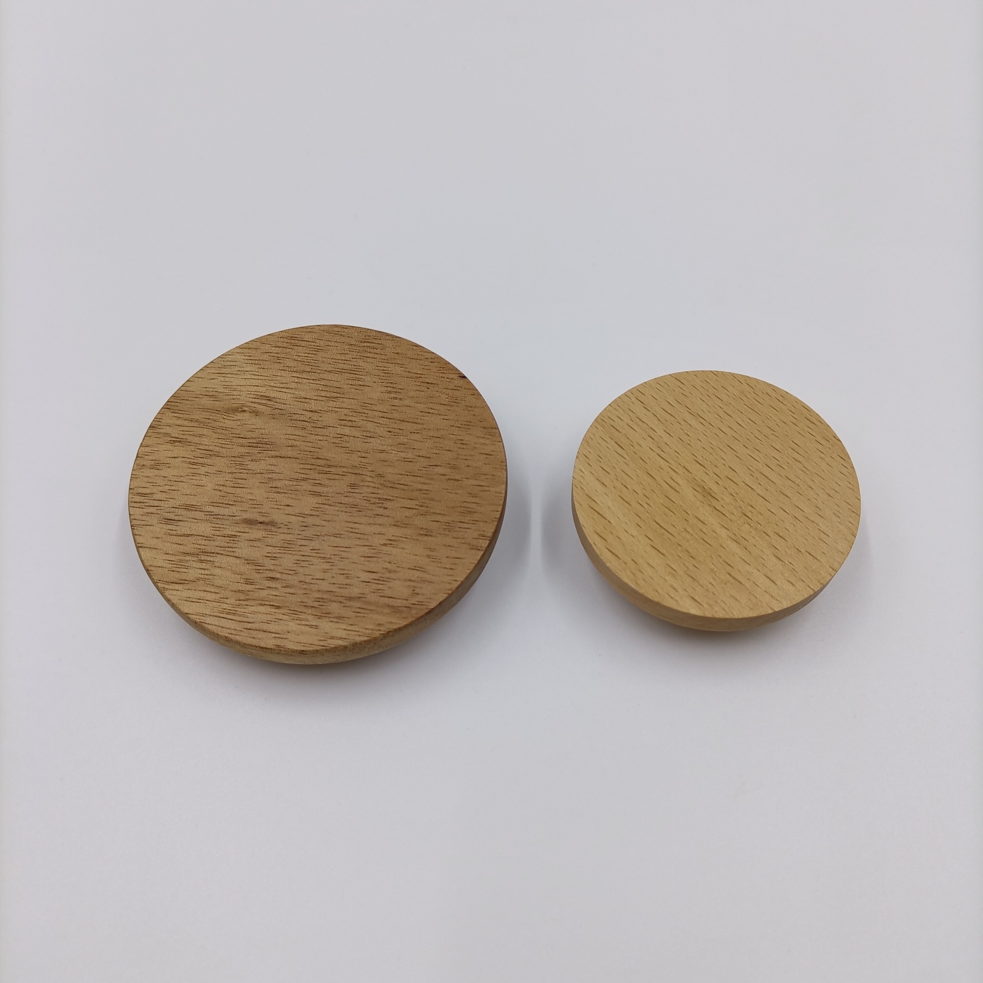 Glass Bamboo Cover Solid Wood Storage Tank Wooden Cover Bamboo Cover Straw Glass Jar Wooden Cup Cover Wooden Cover Bamboo Cover Application Scenario