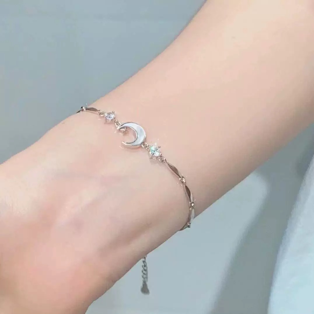 Brazalete sakura arco nicho ligero extravagancia alta clase rosa circonitas claro sentido frío mejor amiga mano decoración tendencia pulsera Application Scenario