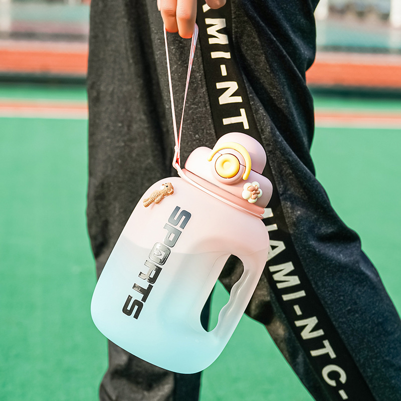 New Outdoor Sports Large Capacity Ton Ton Bucket High Appearance Level High Temperature Resistant Plastic Cup Men And Women's Water Cup Kettle Cup Specification drawing