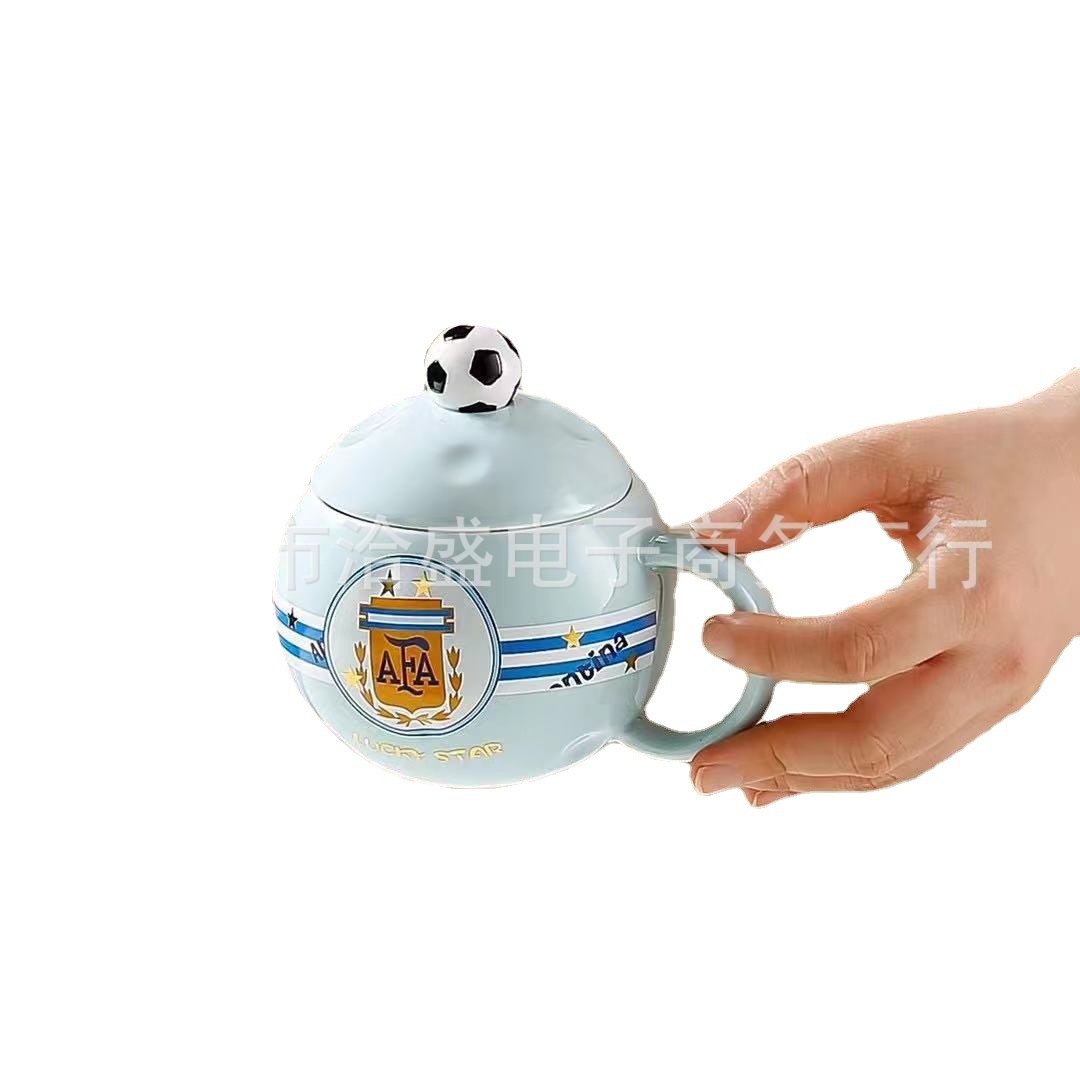 ins creative high appearance level football cups, Internet celebrity mugs, covered spoon breakfast cups, round ceramic cups wholesale Item Picture