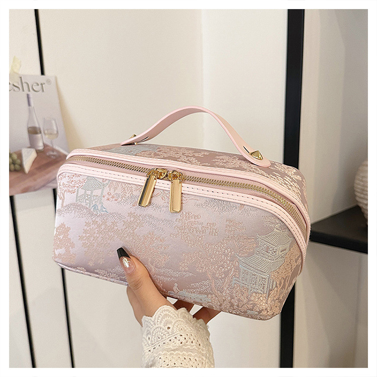 2024新款古风大容量便携化妆包手提收纳包多功能旅行洗漱包妈咪晚宴包袋皮具详情13
