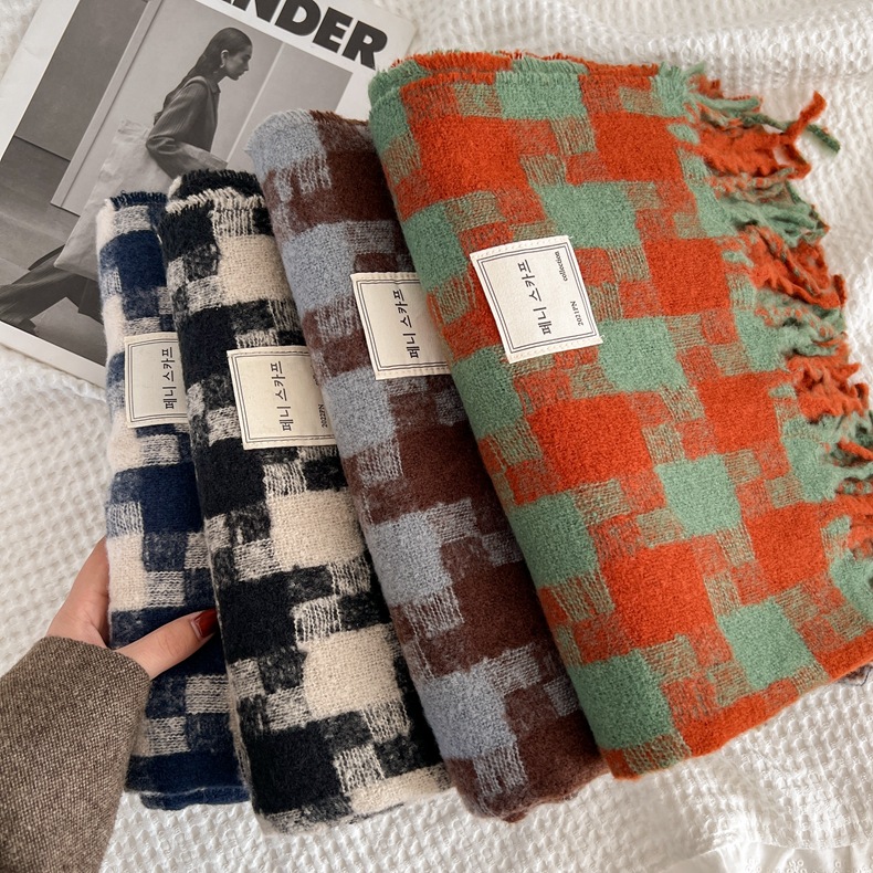 New Mixed Color Checkered Scarf For Women Autumn And Winter Korean Version Of The Tassel Bib Extra Long Thick Warm Student Shawl Specification drawing