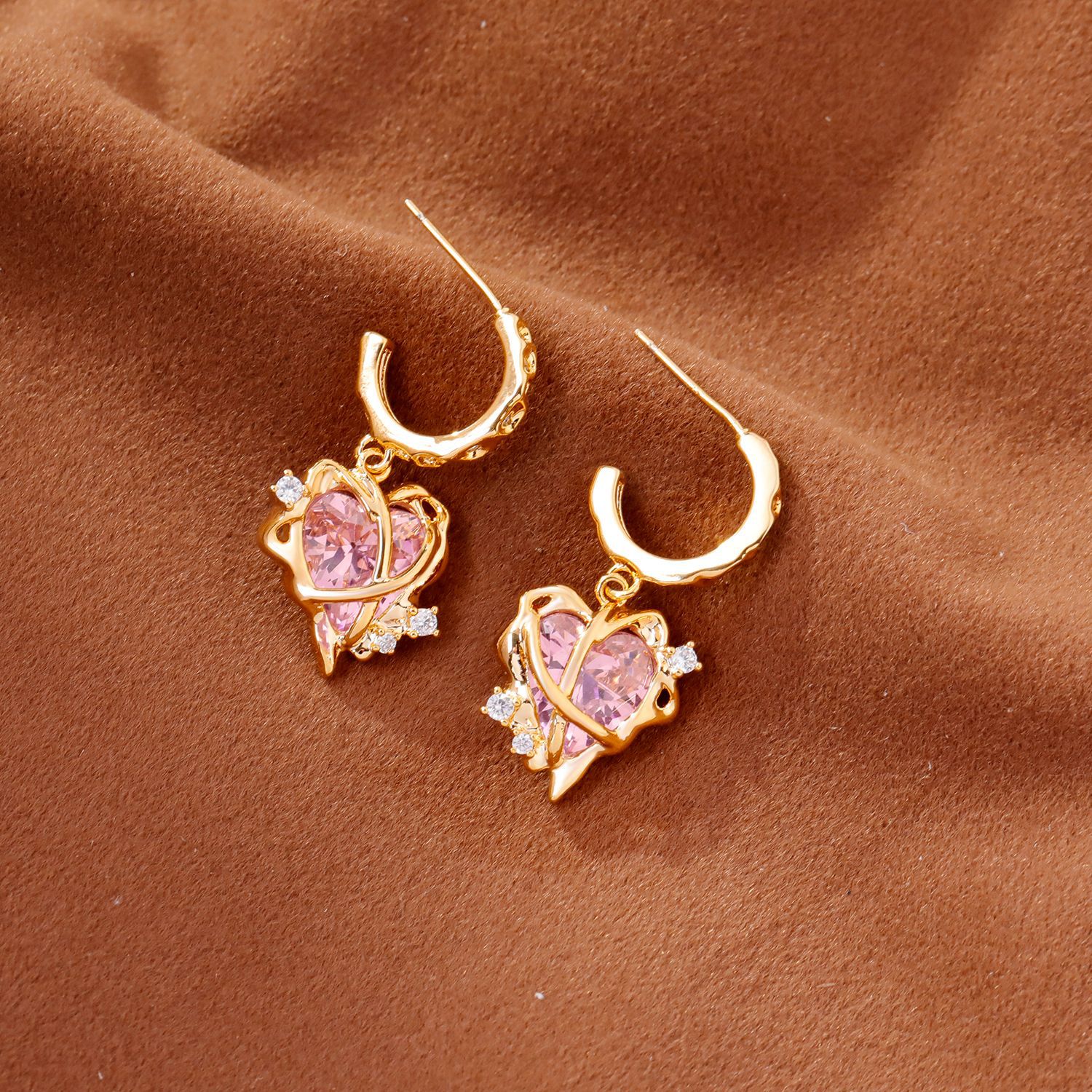 Hyacinth líquido lava rosa circonitas pendientes mujer 2025 shake sonic boom accesorios para los oídos moda ligera extravagancia brillo corazón pendientes para los oídos