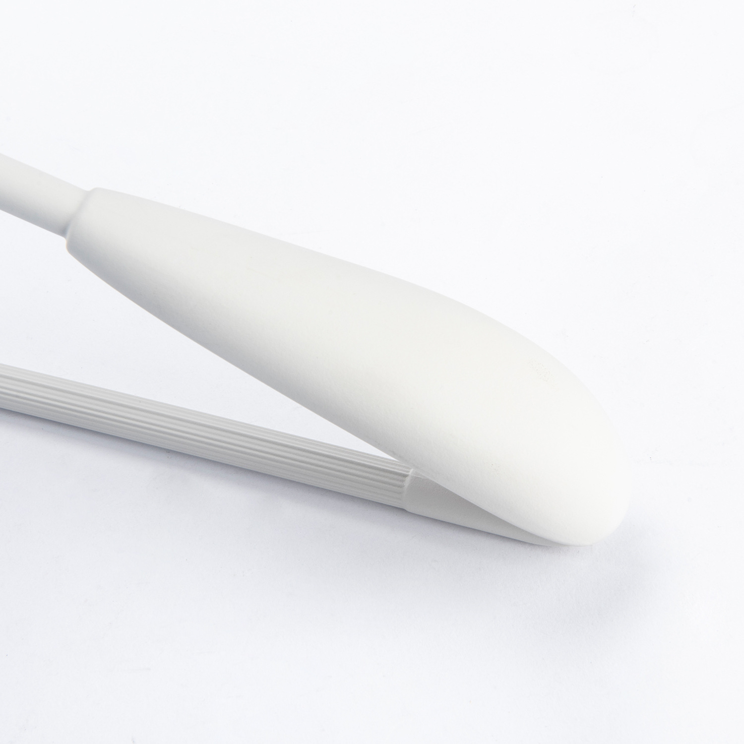 Dry and wet dual-purpose wide-shoulder suit hanger, anti-slip skin-feel film, traceless hanger, rubber paint, plastic coat hanger Application Scenario