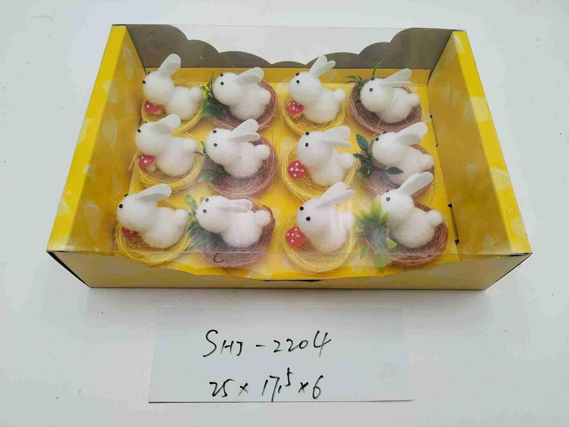 2023 New box-packed Easter scene setting and environmental decoration featuring simulated and cute Muffle chickens and muffle rabbits details Picture