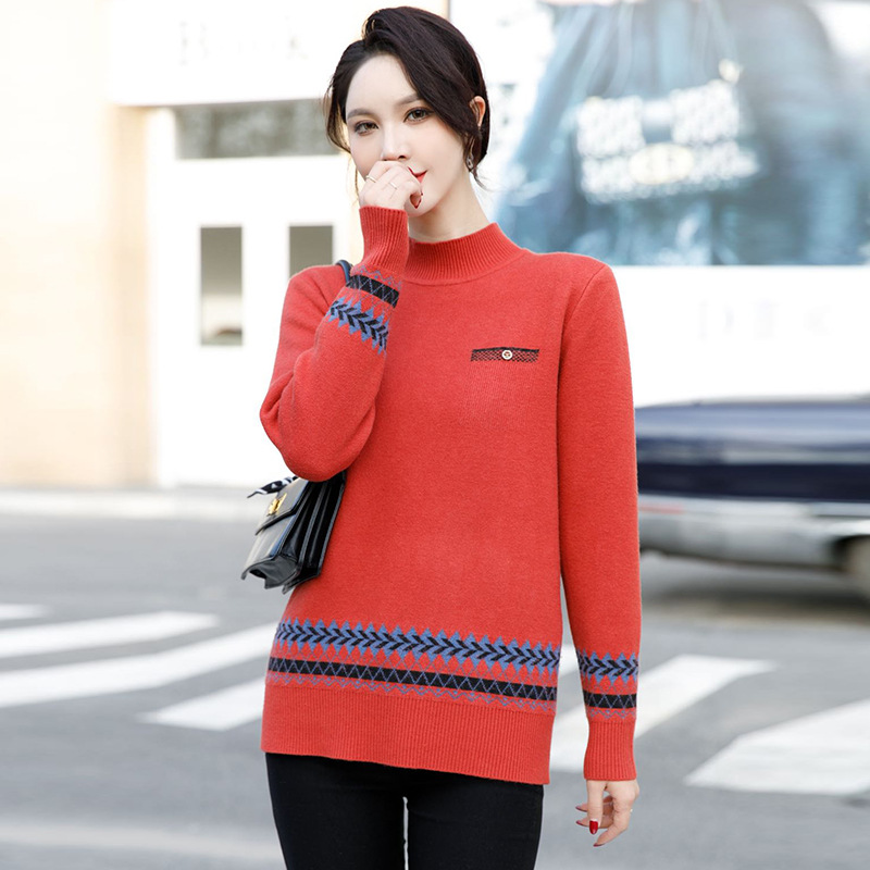 2021 Winter new semi-high neck round neck stylish mom's knitted sweater, thickened one-piece fleece sweater for middle-aged and elderly people
