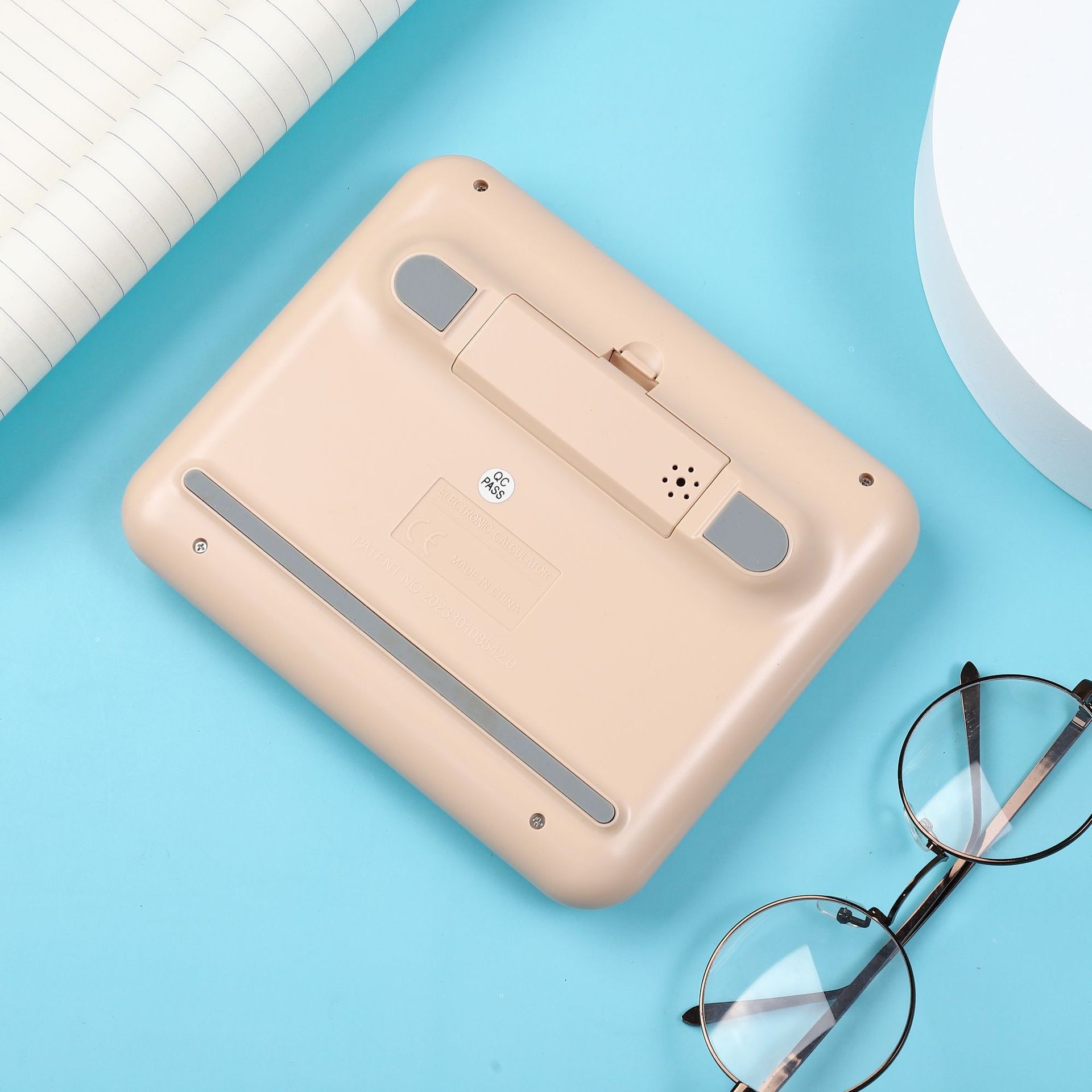 Wide-screen calculator manufacturer wholesale color mechanical keys anti-slip office, Internet celebrity, student special, high appearance level wholesale Specification image