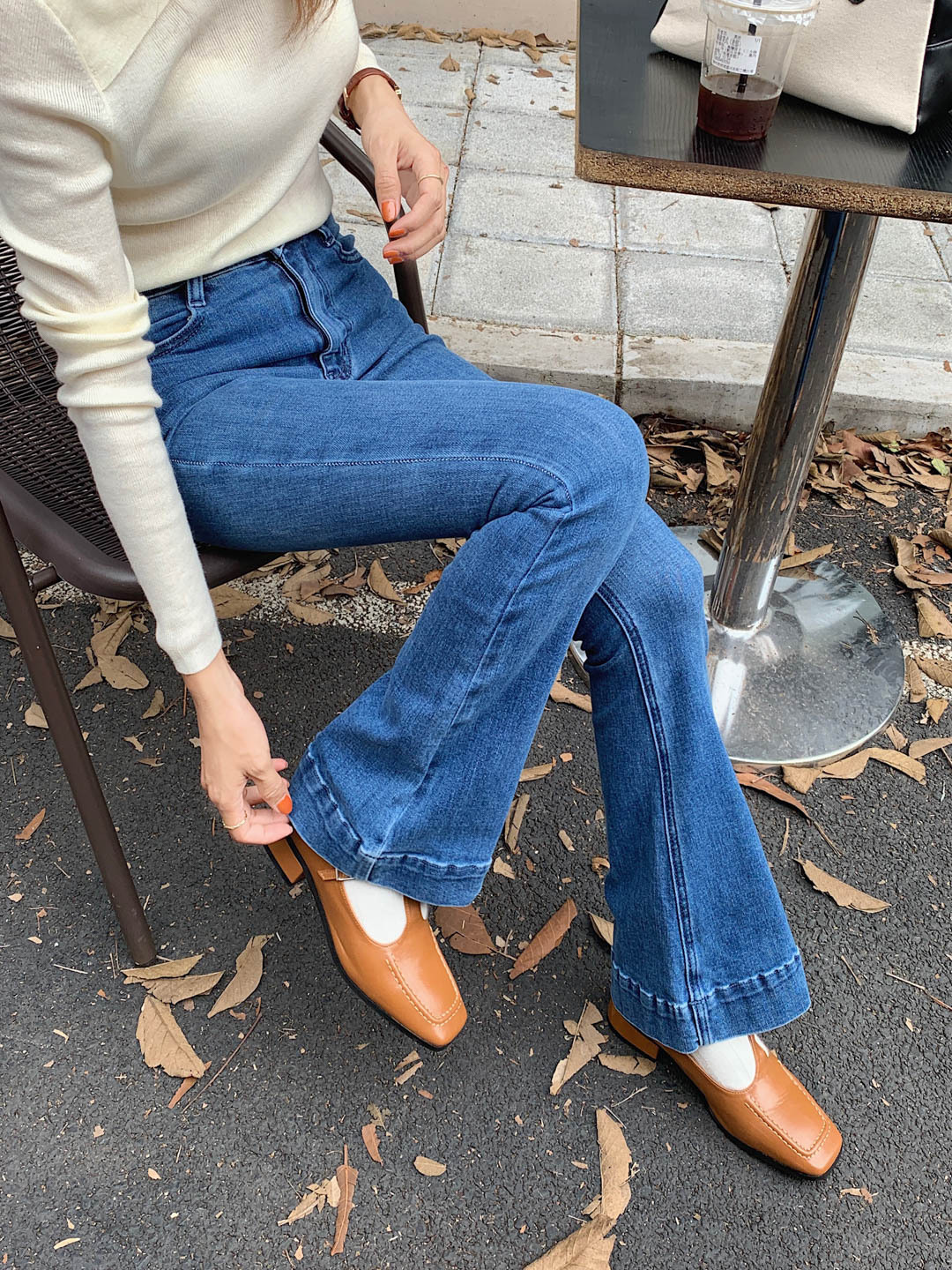 2022 New style women's jeans custom-made, slimming, long leg stretch, retro women's jeans flared pants Item Picture