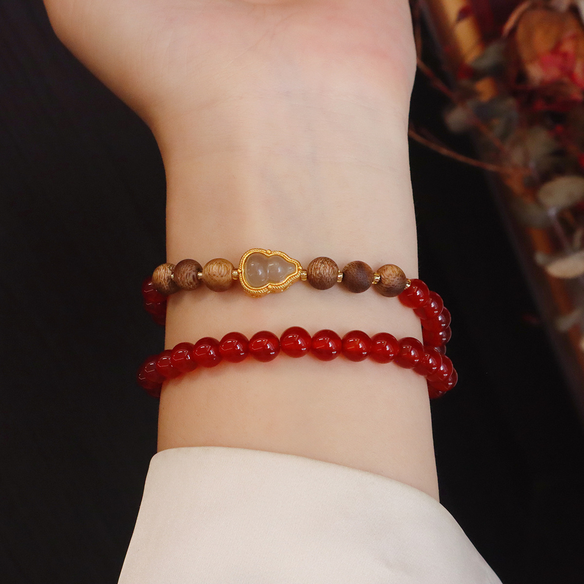 Natural 6MM red agate double-ring bracelet, agarwood yellow crystal bracelet, new Chinese-style gourd best friend gift wholesale pic 11