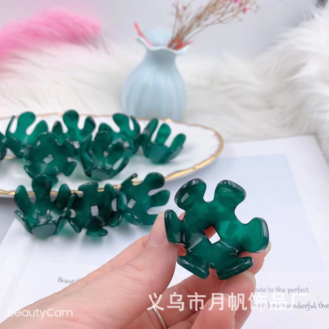 厂家定制 DIY 立体花朵耳环吊坠 醋酸亚克力板材厂家批发定制。，