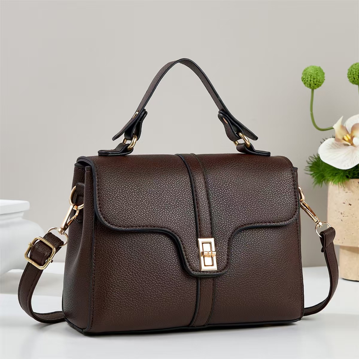 Bolso de mujer 2025 nuevo bolso de moda mujer estilista moda atmosférica bolso de mujer un hombro bolso de mano crossbody una pieza de reemplazo de cabello Application Scenario