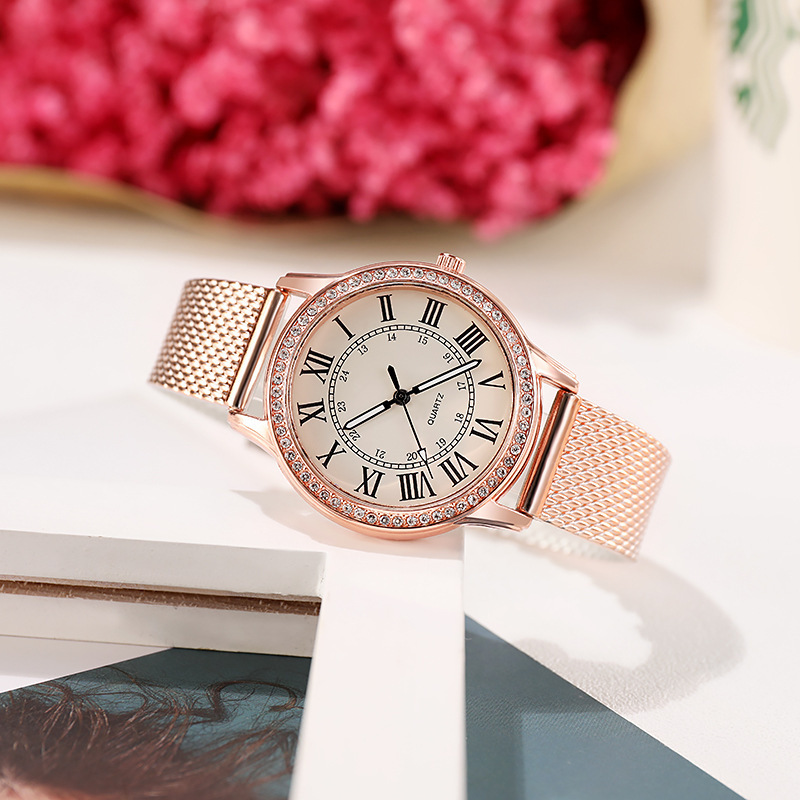 Cross-border new retro and simple Roman numeral diamond-encrusted luminous quartz watch for women, wholesale from the manufacturer Specification image