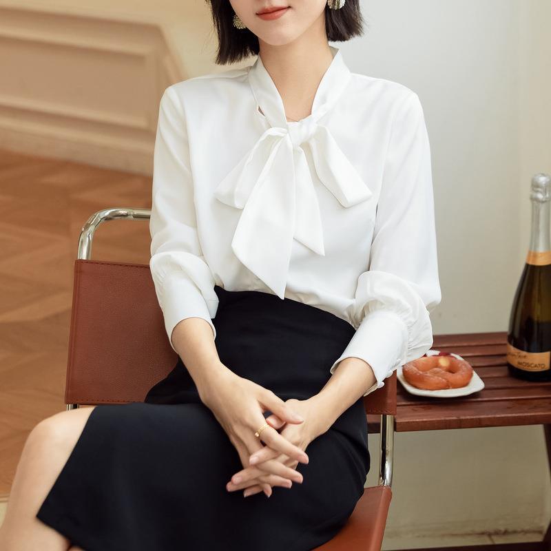 百薇秋季新品飘带女式衬衫潮流蝴蝶结女装通勤风纯色开衫系带上衣