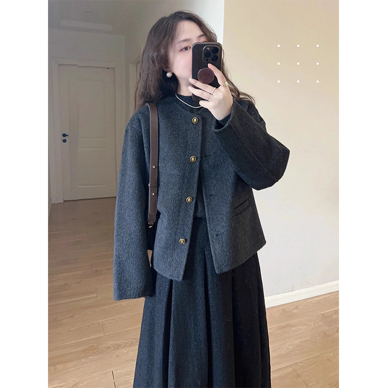 French Style Black Double-Sided Cashmere Coat Women's Autumn-Winter Wool Double-Sided Wool Short Tweed Coat Item Picture