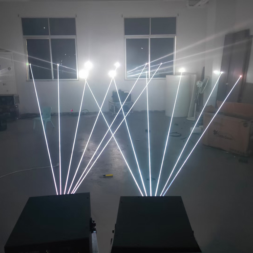 Outdoor high-power full-color waterproof 30W laser light stage bar wedding pattern animation Northern lights laser light details Picture