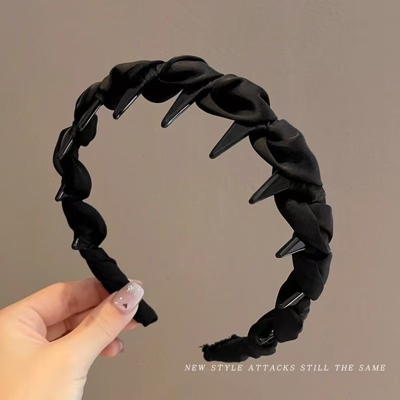 The new high-top water diamond butterfly hairband for women is a popular wavy anti-slip hairband for washing and washing hair Specification image