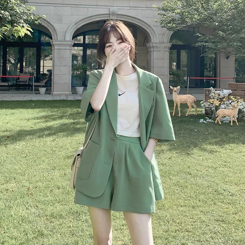 短袖小西装套装女士薄款2023夏季新款休闲设计感小众韩版西服外套图