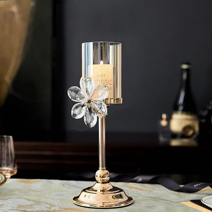 European Light Luxury Crystal Petals Glass Candle Holder Romantic Candlelight Dinner Home Table Decoration Decoration Home Retro details Picture