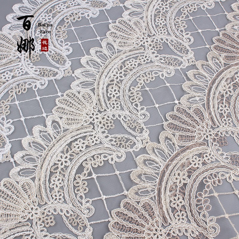 DIY clothing, wedding dresses, curtains, tablecloths, bed sheets, sofa covers, and clothing accessories with mesh base, bone lace trim details Picture