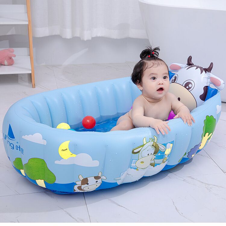 The manufacturer wholesals thickened and insulated baby bath basins and inflatable bathtubs, which are comfortable for sitting and lying down. They are convenient for babies to use and carry