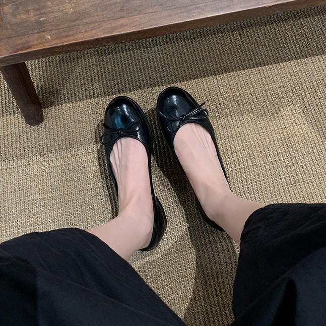 Grape Mom's new autumn collection of oil-waxed soft leather ballet shoes with a bow, shallow opening, not tiring to the feet, flat single shoes for women Specification image
