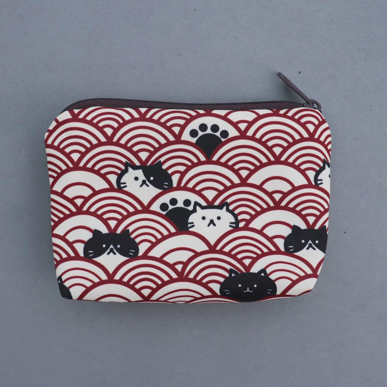Chinese trend style drawstring pocket, drawstring, coin purse, sanitary pad, storage, makeup pen, zipper, mobile phone, large capacity, fabric for women Application Scenario
