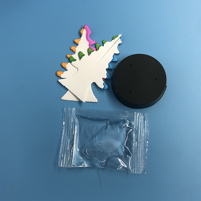 Colorful money tree, snowflake magic Christmas tree, small paper tree in bloom, children's handmade educational toys are selling well in wholesale Application Scenario
