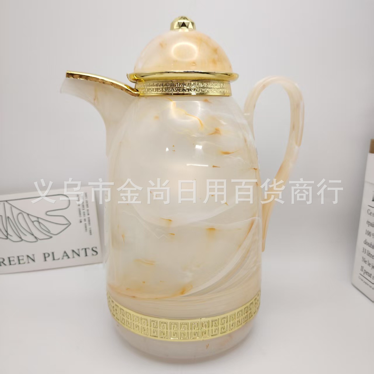 Large-capacity thermos, insulated water bottle, portable glass inner liner insulated cup, dormitory thermos VacuumFlask